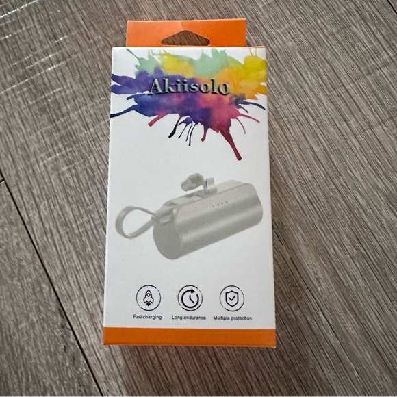 Portable charger bank - Picture 8 of 8